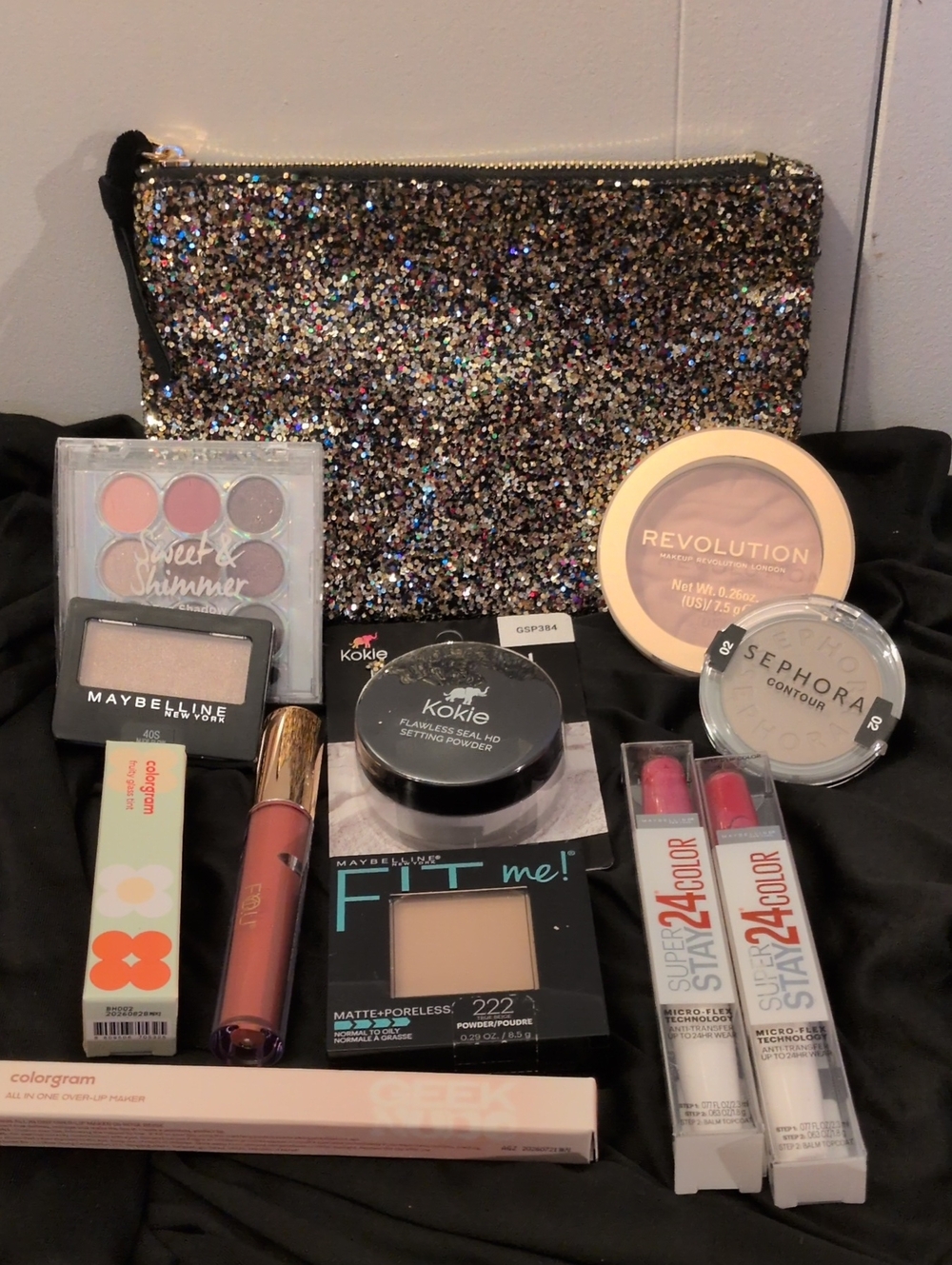 Maybelline Cosmetic Bundle With Makeup Bag